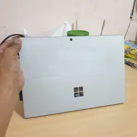 MICROSOFT SURFACE PRO 5