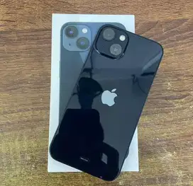 Di jual iphone 13 pemakaian 3 bulan mulus nominus no lecet resmi ibox