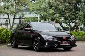 CIVIC 1.5 TURBO HB AT 2017