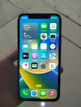 iPhone X 64 GB iBox all operator