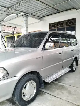 Toyota kijang lgx 1.8