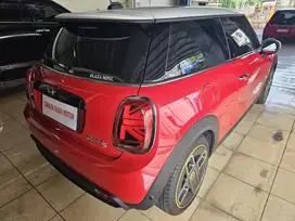 (OTR CASH) Mini Cooper S Electric 3 Doors 2023 Merah Metalik