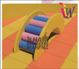 SOFTPLAY TANGGA LENGKUNG