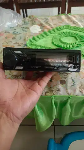 Head unit single din sigra
