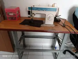 Mesin jahit portable