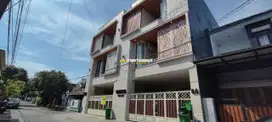 Dijual kost jalan bunga coklat suhat