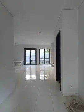 Jual Rumah 2 Lantai Rapi Siap Huni Foglio Foresta bsd tangerang