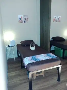 dibutuhkan therapist perempuan beratitude baik,dan pekerja keras