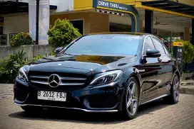Mercedes Benz C250 AMG 2.0 Tahun 2016 Hitam Good Condition