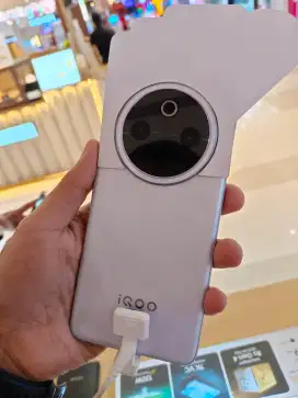 IQOO Z10 RAM 12+12GB INTERNAL 256GB