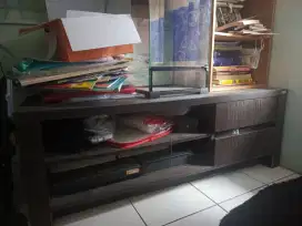 stand tv atau meja tv