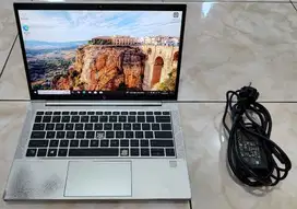 Laptop HP Elitebook 830 G7 i7/8GB/512GB Win 10 Pro