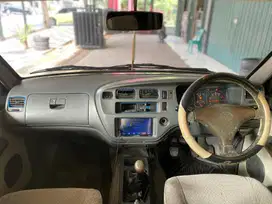 Toyota Kijang 2000 Bensin