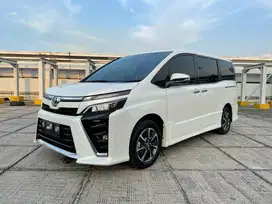 Voxy 2.0 2018 Putih Km60rb