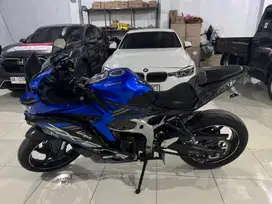 Kawasaki ZX25R 2021 mulus