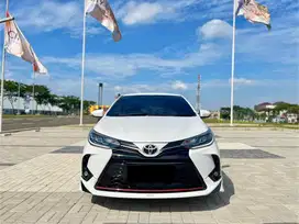(KM 30 RIBU) Toyota Yaris TRD Sportivo CVT Putih 2020 Facelift LED!