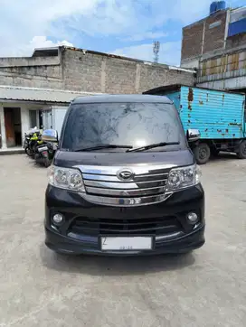 Daihatsu Luxio X