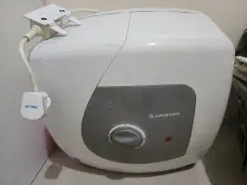 pemanas air /water heater