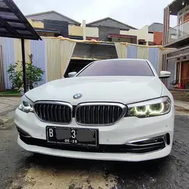 [HARGA CASH] BMW 530i Luxury 2018 White on Black Perfect Condition