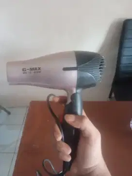 Hair dryer g-max