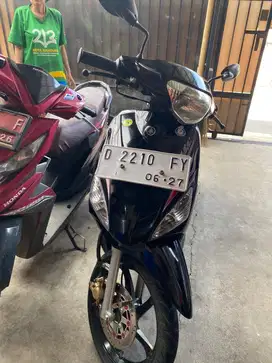 Mio Sporty 5TL Warna Hitam