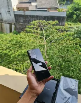 Samsung Galaxy S20 Ultra 12/128 GB SEIN Kondisi Masih Bagus Siap Pakai