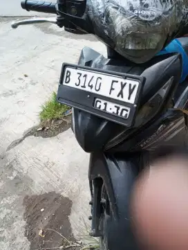 Jual motor Revo 2014