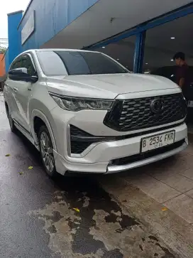 Innova Zenix Q Hybrid Modelista RSE NIK 2023