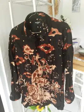 Kemeja Batik slimfit Size L