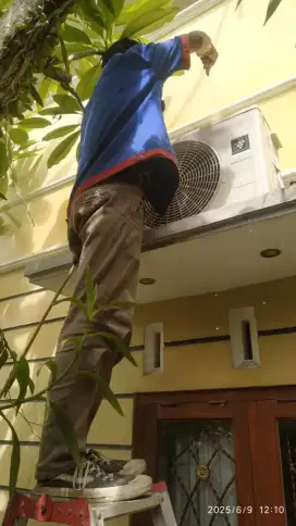 Jasa cek ac,mesin cuci & kulkas Bergaransi