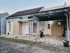 Rumah Cantik Nyaman 70m² Cluster Gedongan