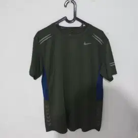 Kaos Pria Nike Dri Fit Warna Army Green Size XL