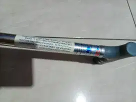 Tongkat 3 kaki dan 1 kaki