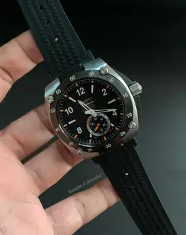 Jam tangan Seiko Sportura