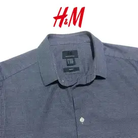 H&M (Preloved) Kemeja Katun Premium Slim Fit Lengan Panjang