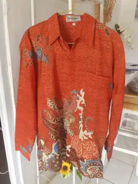 Kemeja batik lengan panjang Size L slimfit