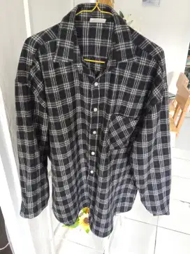 Kemeja flanel size L