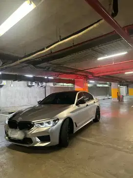 BMW 530i 2017 Listrik
