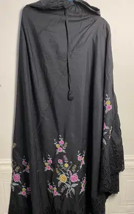 Mukena Khadijah Bordir Timbul Katun Warna Black