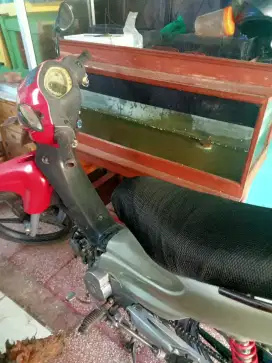 Di jual motor Suzuki smash jadul