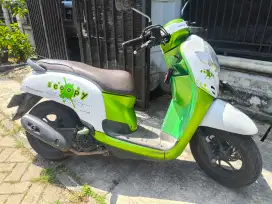 Scoopy injeksi 2017 hijau