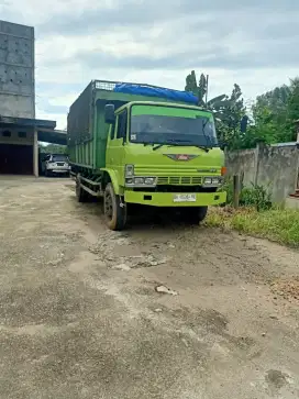 Jual mobil truck Hino ranger
