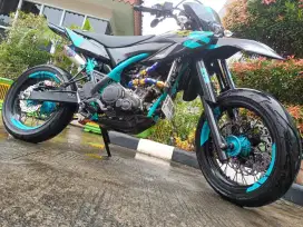 Yamaha WR 155R Super moto