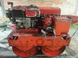 Dijual cepat mesin Baby roller/vibrator roller