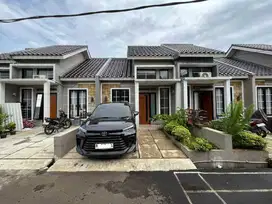 Jual Cepat Rumah Cantik  Takeover dekat stasiun c