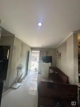 DIJUAL CEPAT RUMAH SUDAH SHM DI EBONI METLAND TRANSYOGI