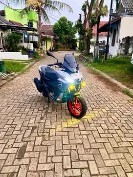 Aprillia sr gt 200