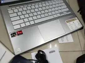 Dijual laptop Asus Vivobook Go E1404FA ryzen 3-7230U ram 8GB DDD5 SSD