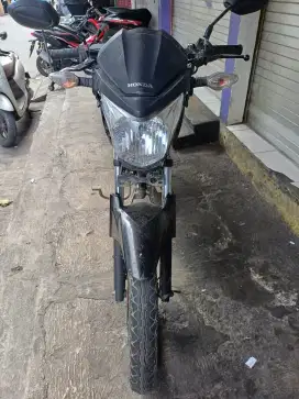 Mega pro mono jual rangka sama baju2nya