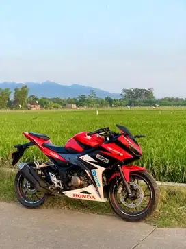 Honda CBR 150R 2016 Akhir